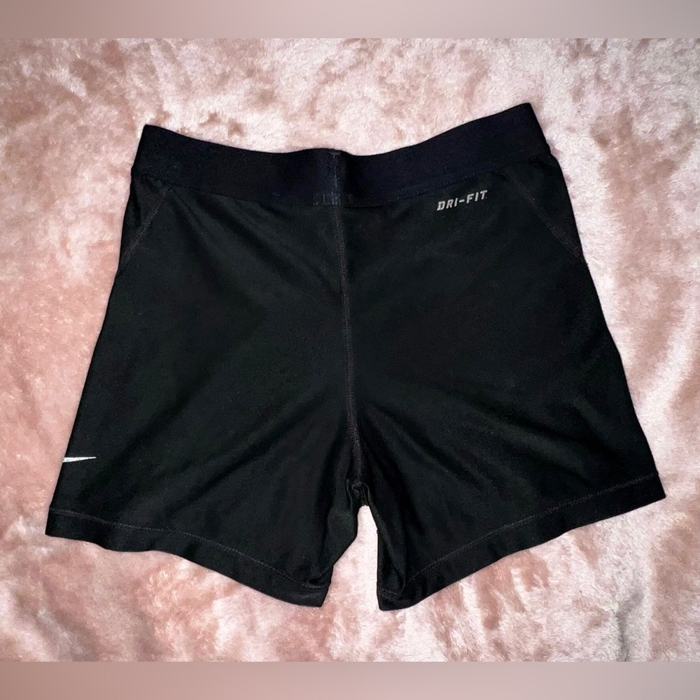 Nike Pro Shorts - Picture 2 of 2